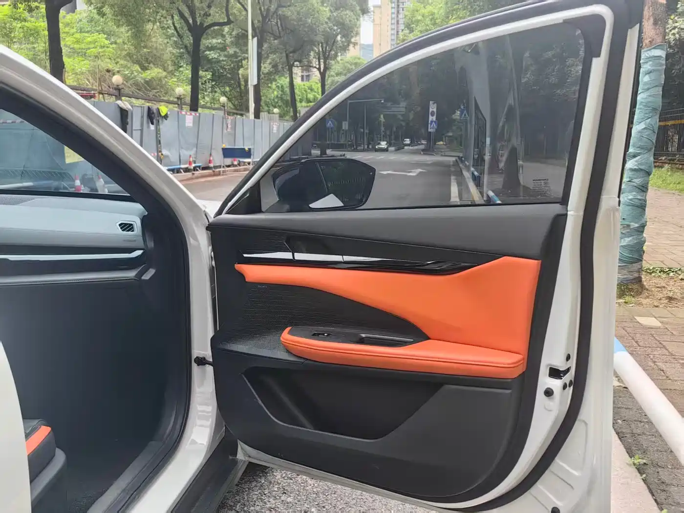 CHANGAN UNI-V