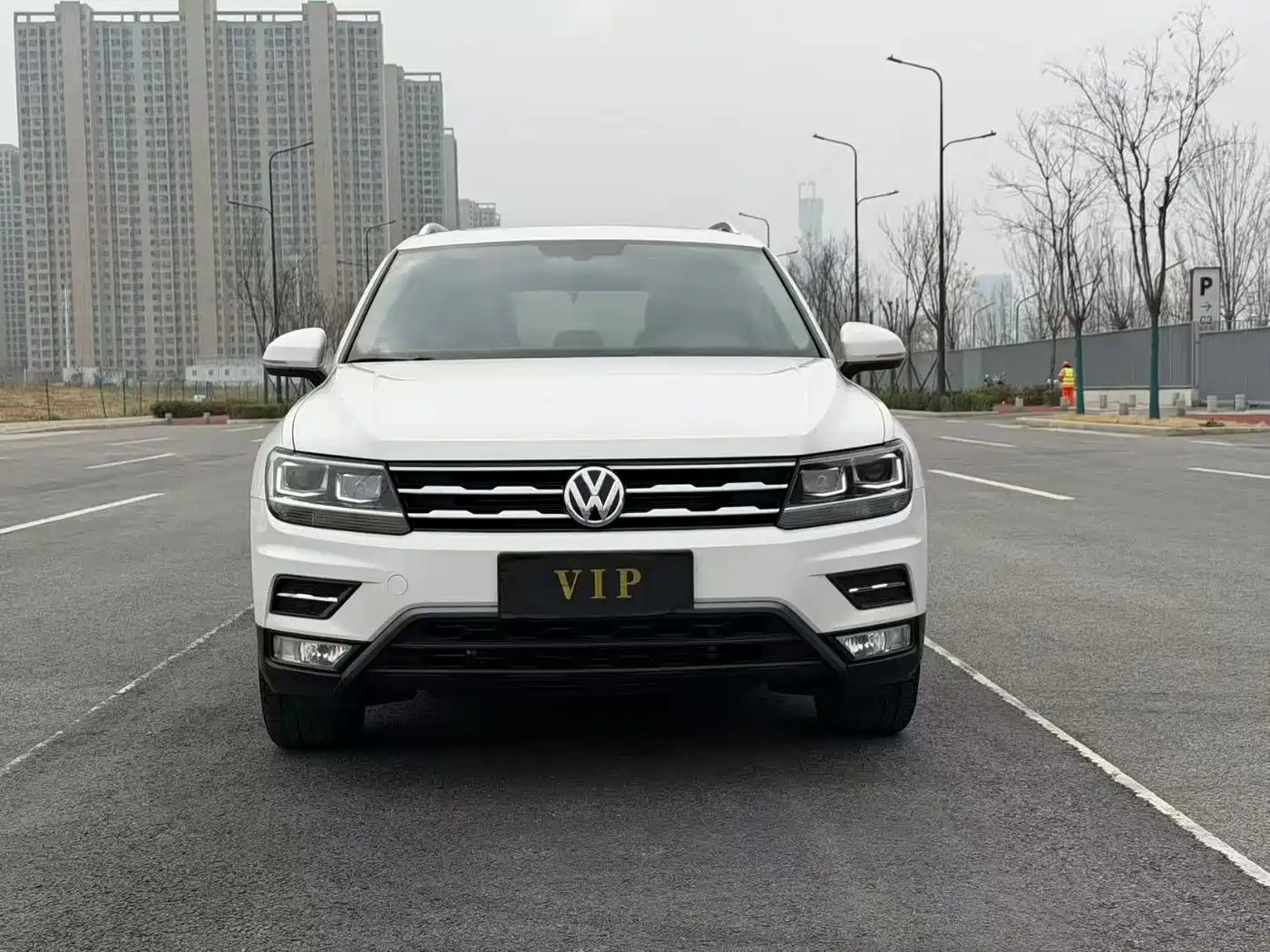 Volkswagen Tiguan L 2019 330TSI Automatic 2WD Panorama Comfort Edition China VI фото 2