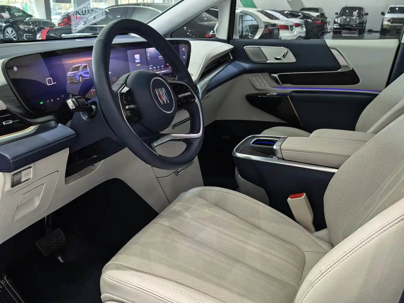 Buick Century 2023 2.0T 6-Seat World Edition фото 4