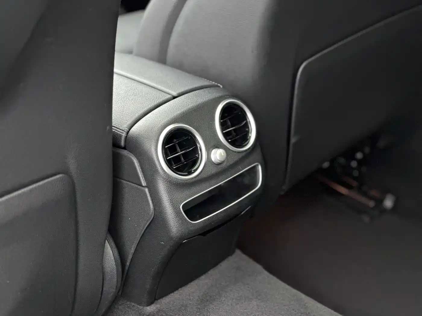 Mercedes-Benz C-Class 2019 Facelift C 260 L Sport фото 12