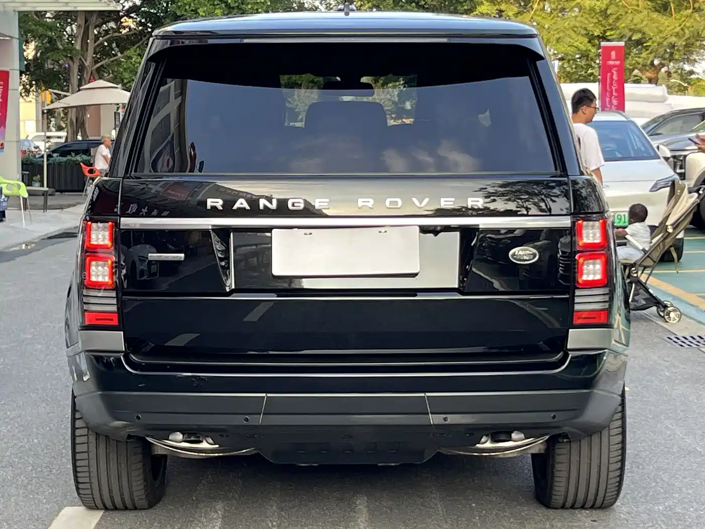 Land Rover Range Rover 2015 3.0 TDV6 Vogue SE Genesis Extended Edition фото 7