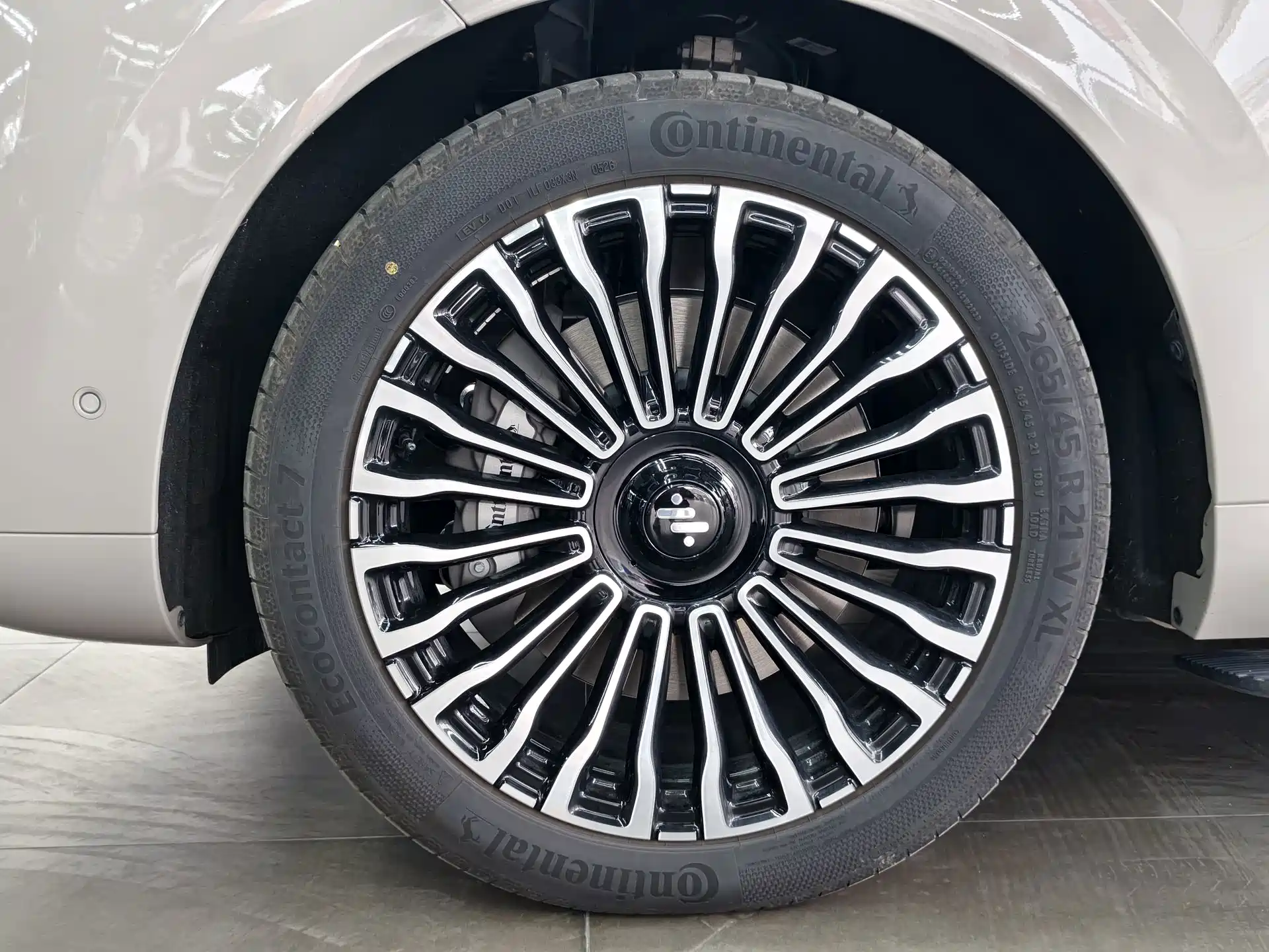 صورة 13 - IM Motors IM LS8