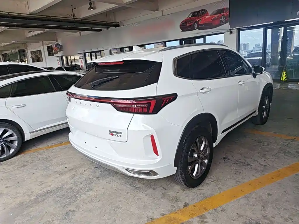 Exeed Windchaser 2022 2022 Riding the Wind and Waves Edition 1.5T CVT Lucky Peanut Version