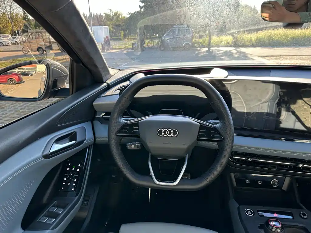 Audi Q6L e-tron 2026 2025 Extended Range Edition