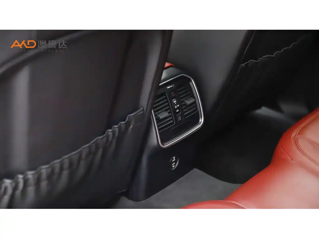 Porsche Macan 2021 Macan 2.0T фото 9