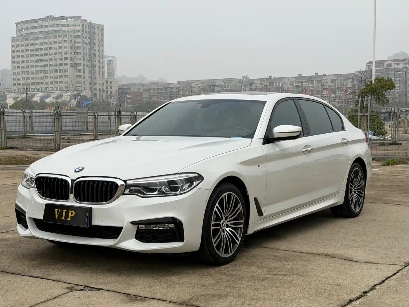 BMW 5 Series 2018 Facelift 530Li Leading M Sport Package