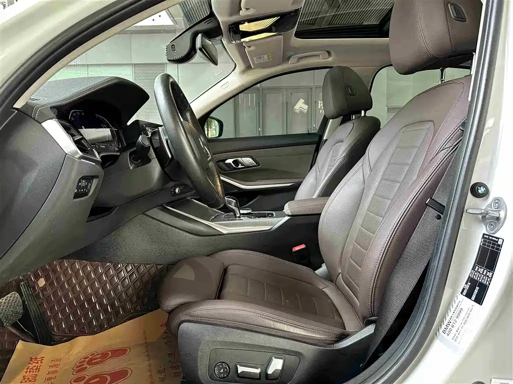 BMW 3 Series 2020 325Li M Sport Black Night Package фото 4