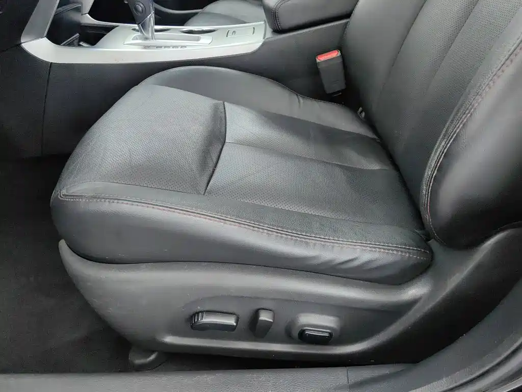 Фото 20 - Nissan Teana