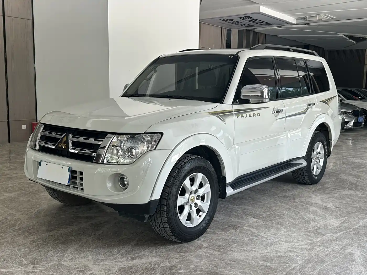 Mitsubishi Pajero (Import) 2012 3.0L Elite Plus Edition