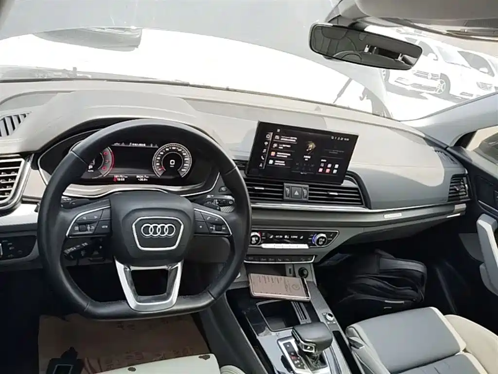 Audi Q5L 2021 40 TFSI Luxury Dynamic фото 10