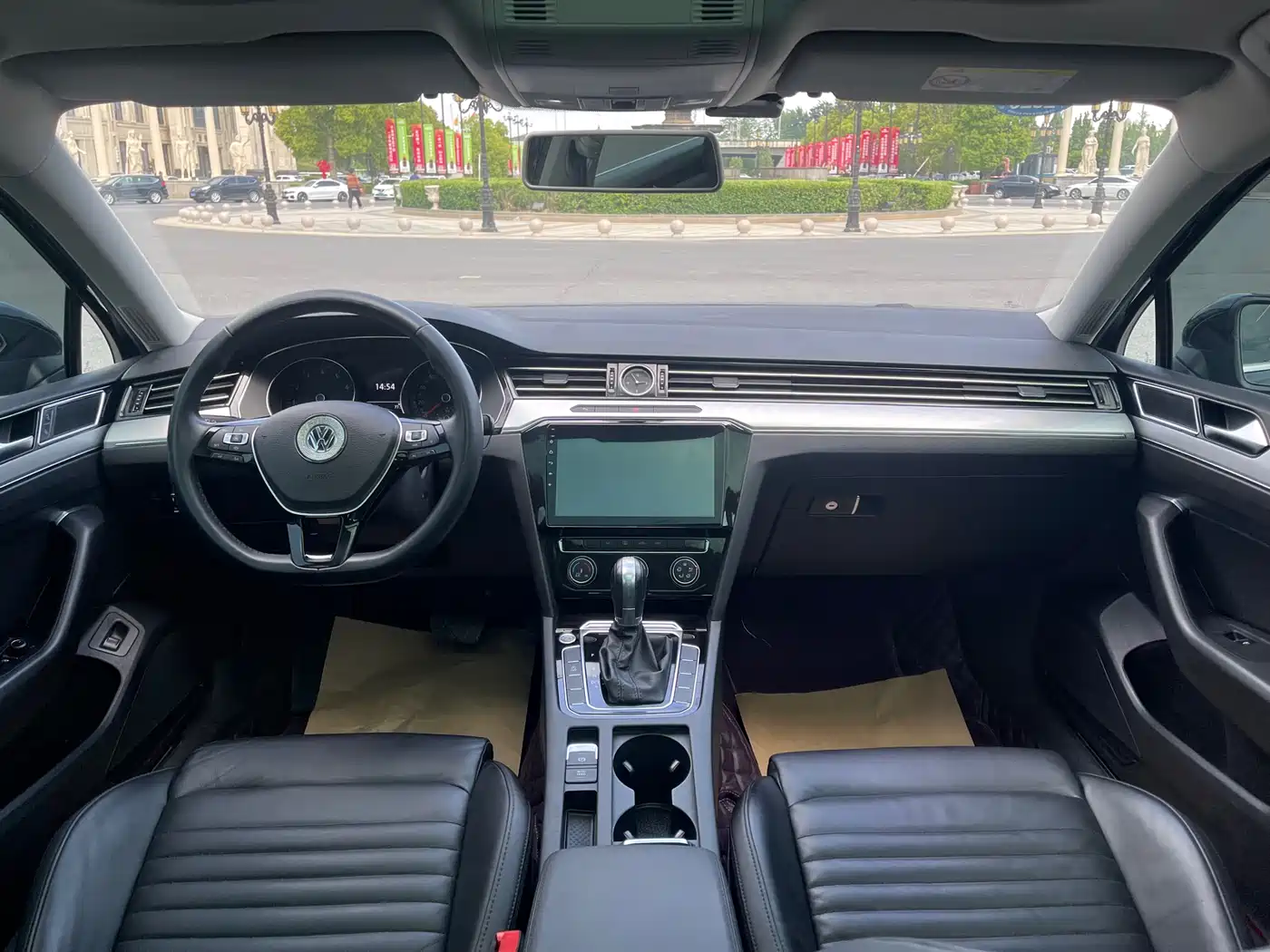 Volkswagen Magotan 2018 330TSI DSG Leading фото 5