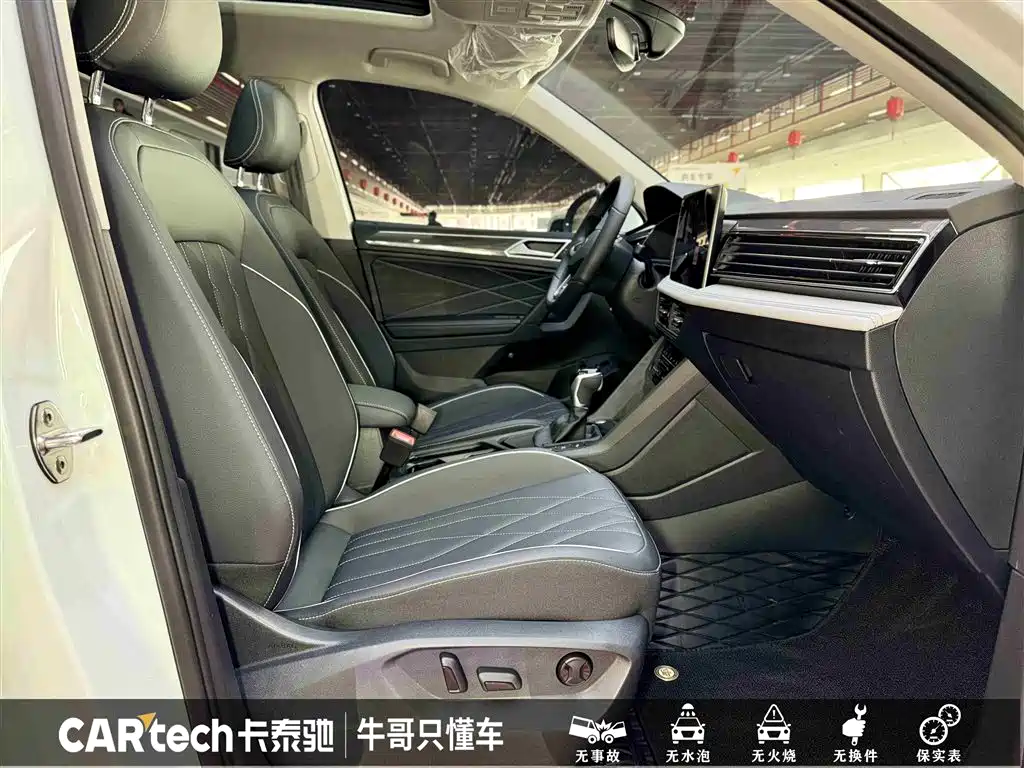 Volkswagen Tiguan L 2025 330TSI Automatic 2WD R-Line Dragon Glory Edition фото 28