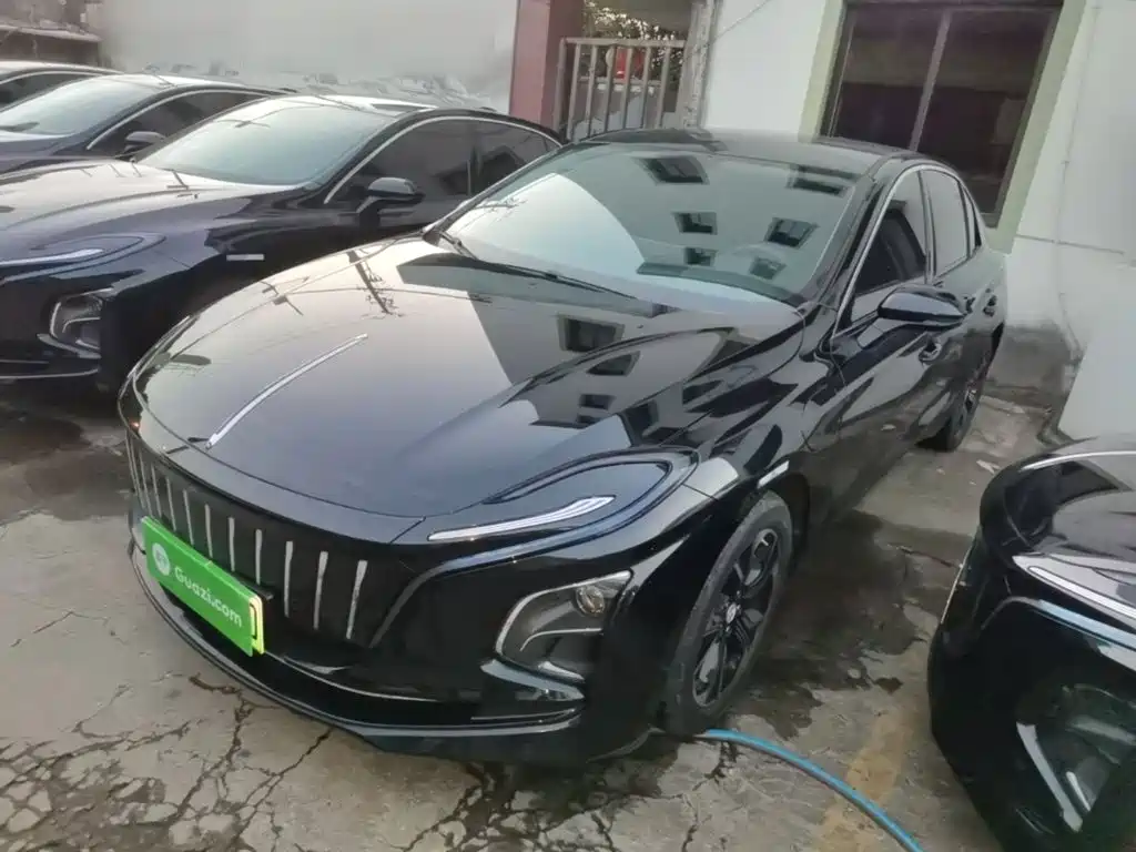 Hongqi E-QM5 2023 — пригон из Китая
