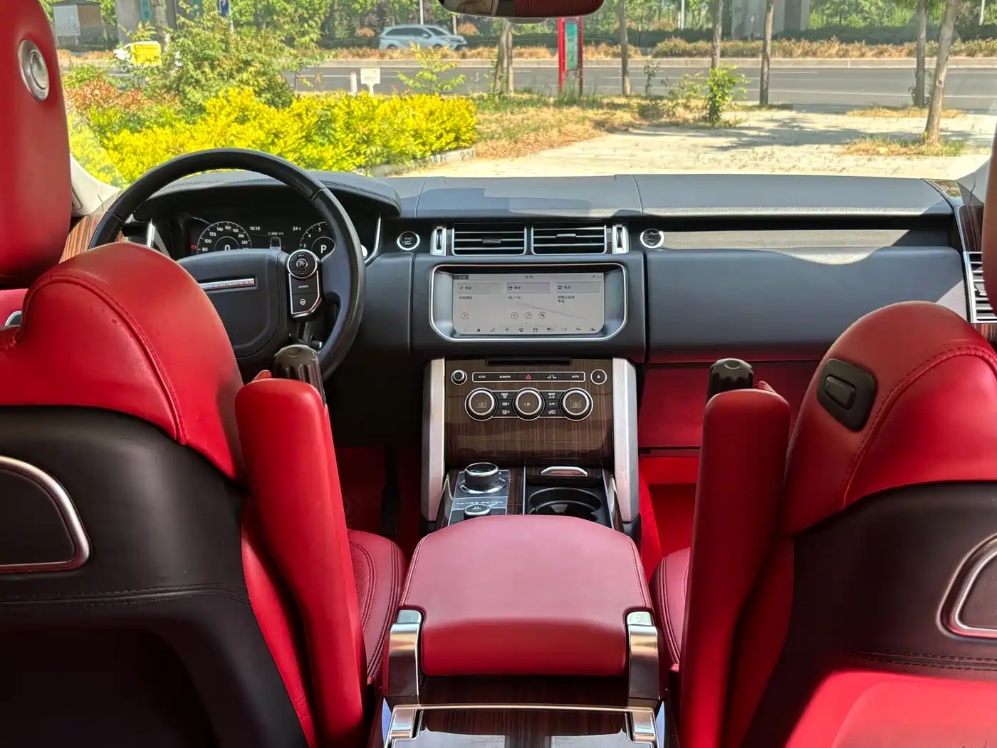 Land Rover Range Rover 2017 3.0 SC V6 Vogue SE Autobiography LWB фото 4