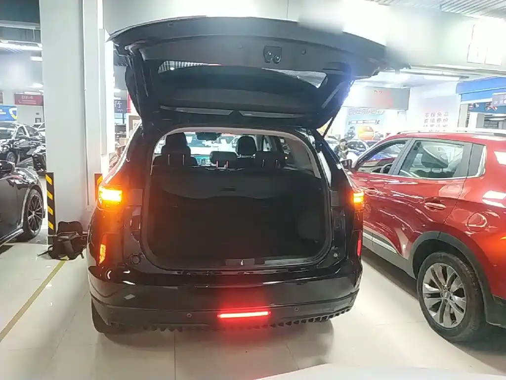 Фото 19 - Haval H6