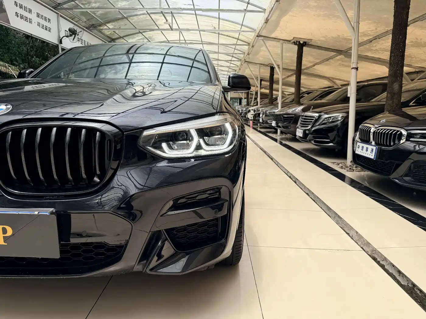 BMW X4 2021 Facelift xDrive 25i M Sport Shadow Package фото 12