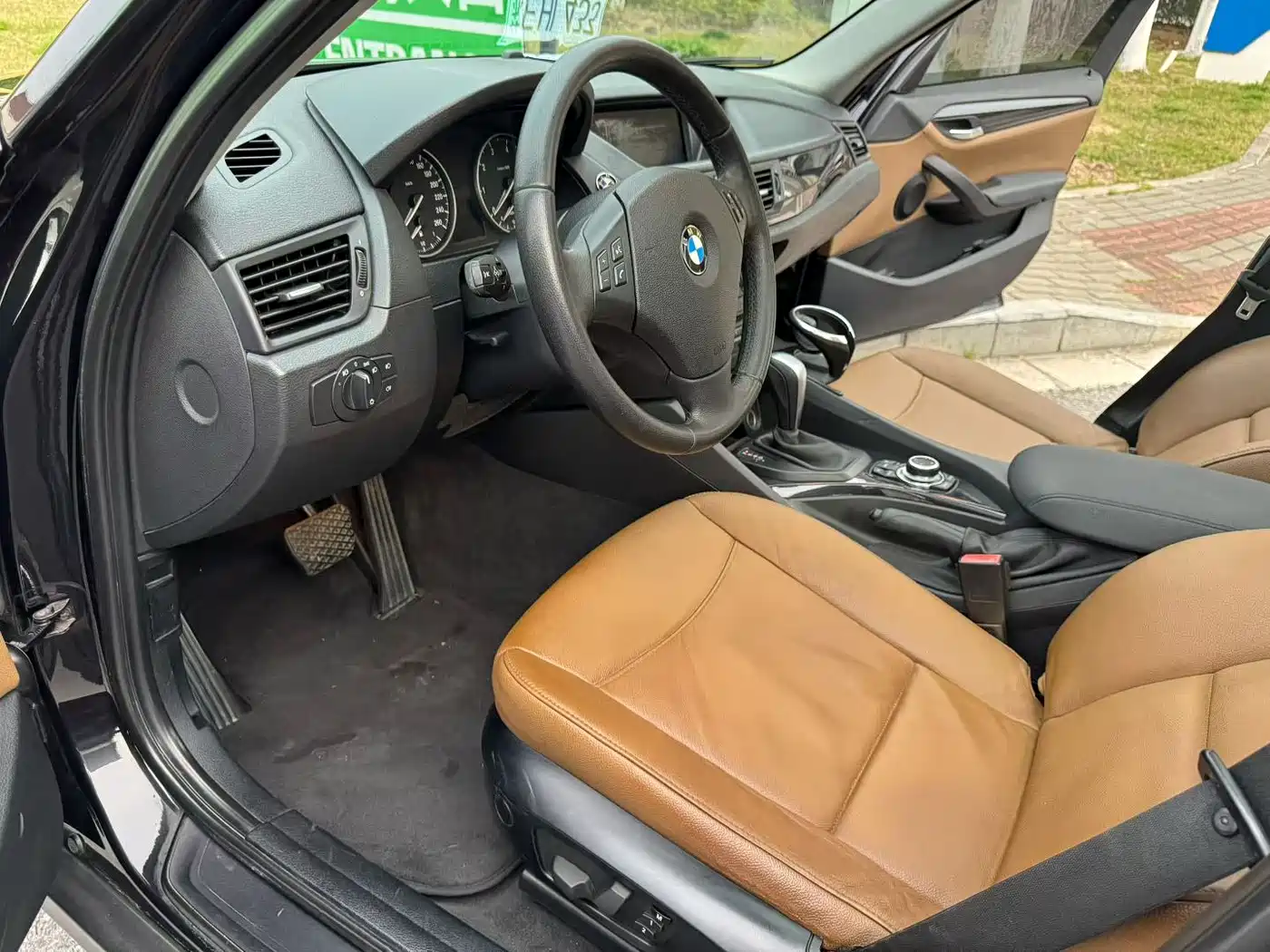 BMW X1 (Import) 2012 2012 sDrive18i Luxury