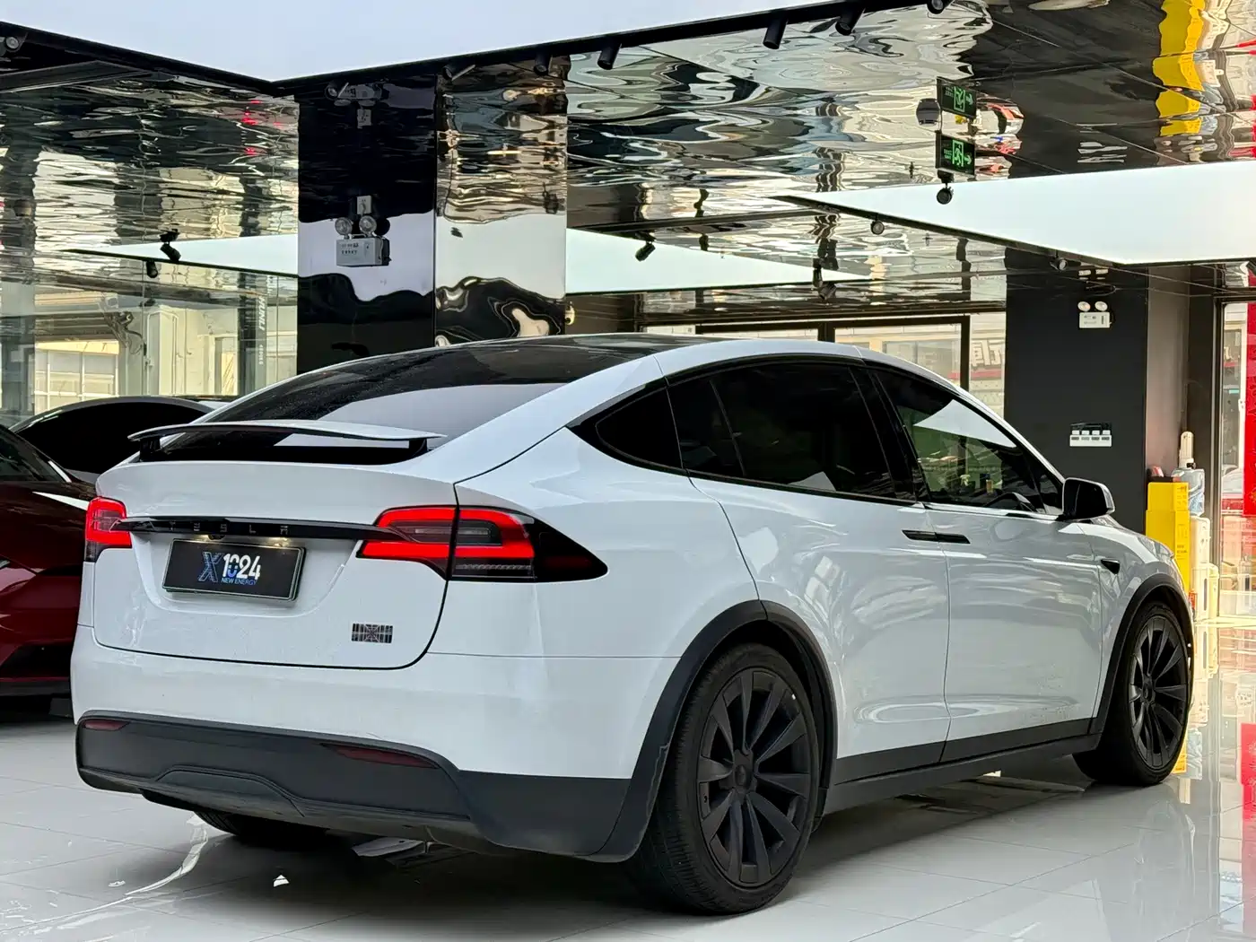 Tesla Model X 2023 2023 Tri-motor AWD Plaid