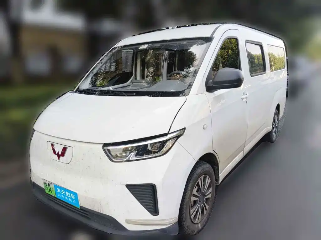  Wuling Motors Wuling Yangguang 2024 300KM Comfort Bus Version 75kW