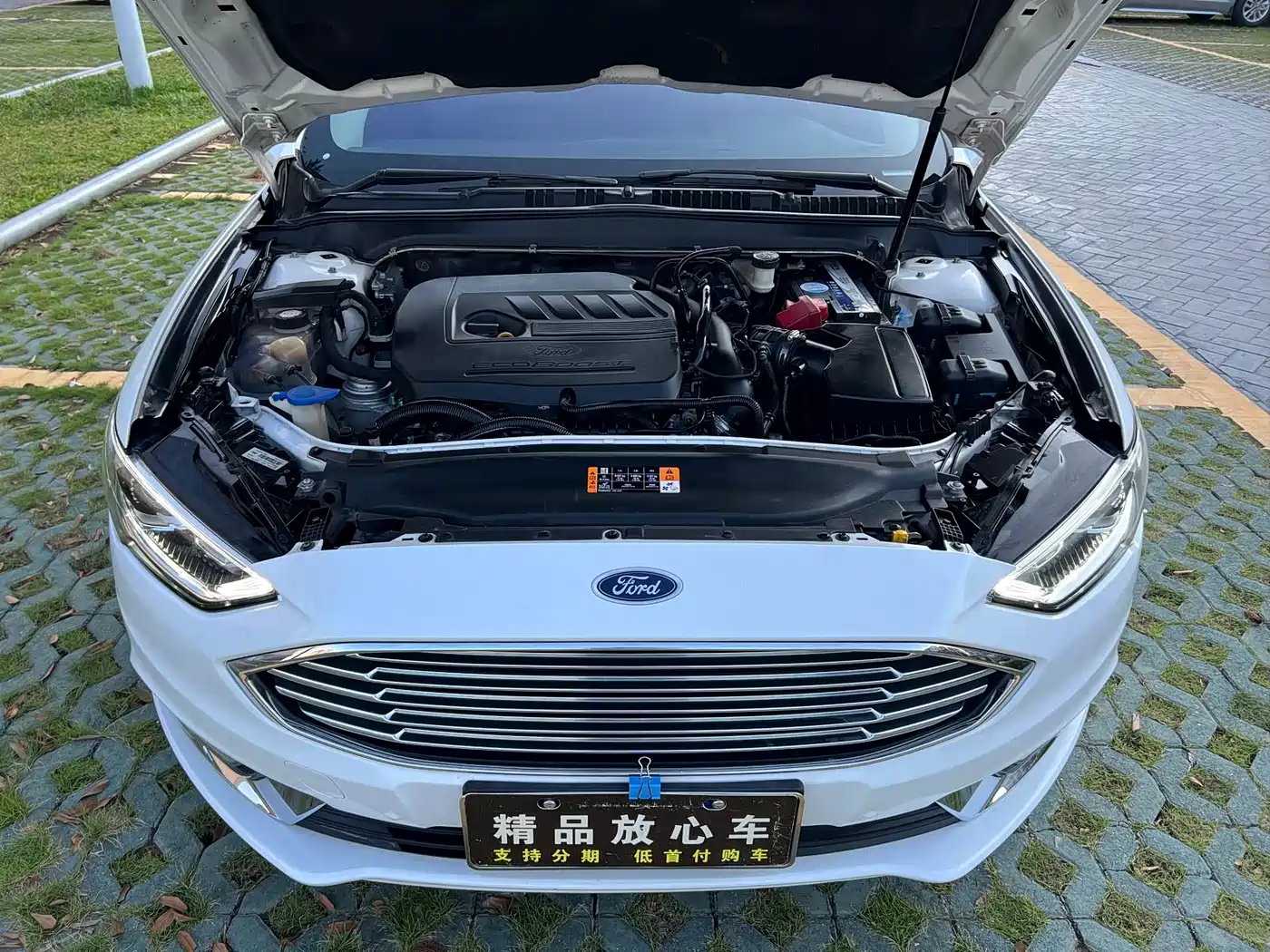 Photo 19 - Ford Mondeo