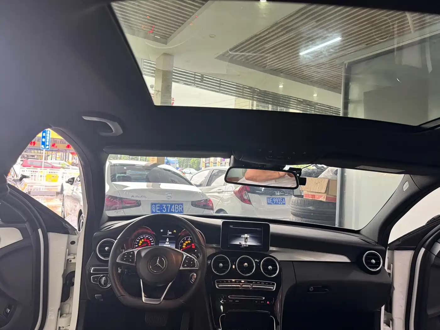 Mercedes-Benz C-Class 2015 C 200 Sport Edition 4MATIC фото 5