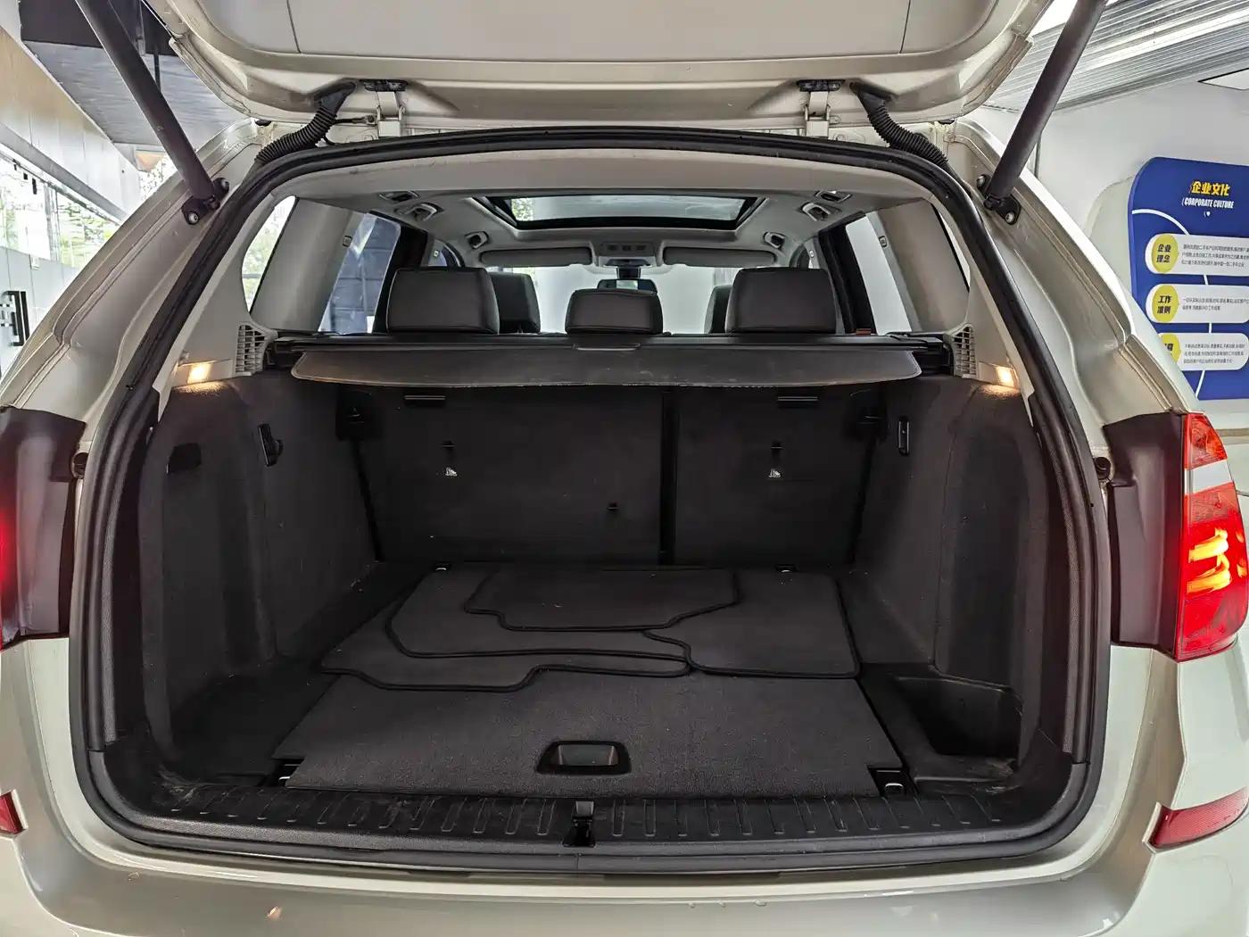 BMW X3 (Import) 2016 sDrive20i фото 16