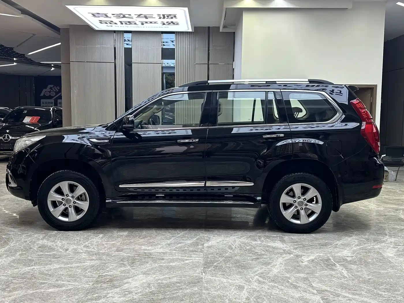 Haval H9 2015 2015 2.0T 4WD Luxury 7-Seater