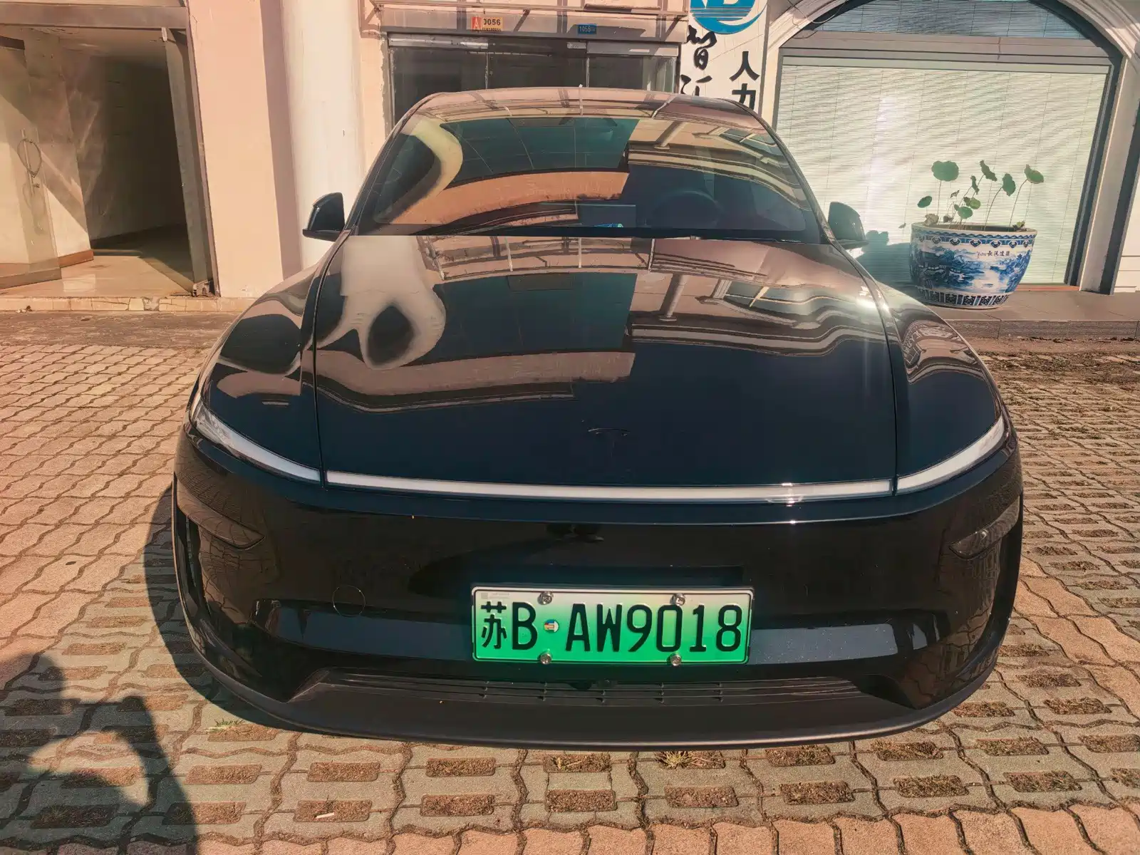 Фото 3 - Tesla Model Y L
