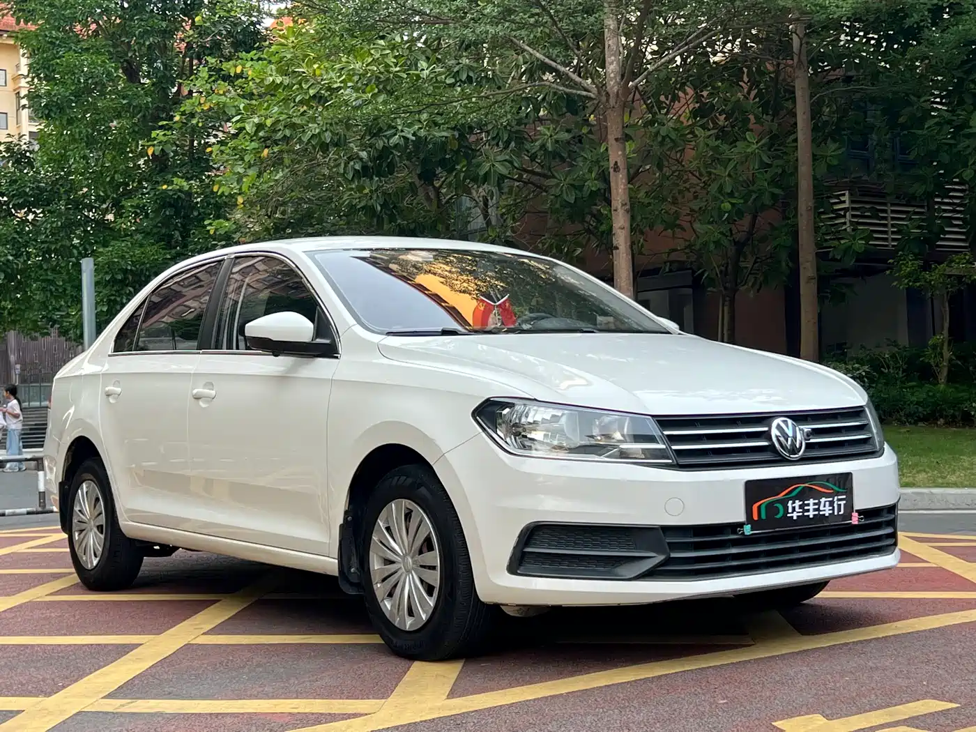 Volkswagen Santana 2016 1.6L Automatic Trend Edition фото 3