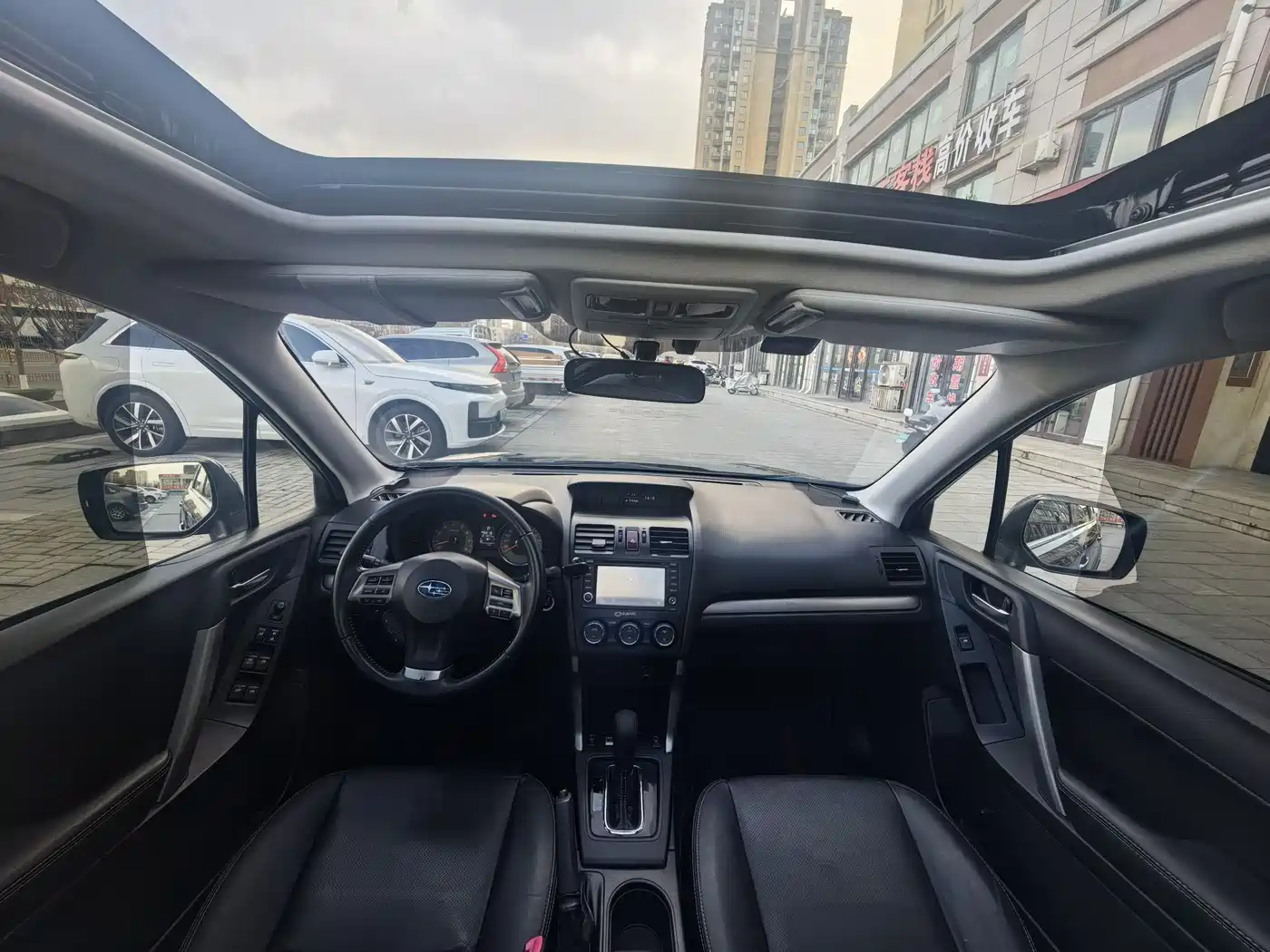 Subaru Forester 2013 2.5i Automatic Luxury Edition фото 6