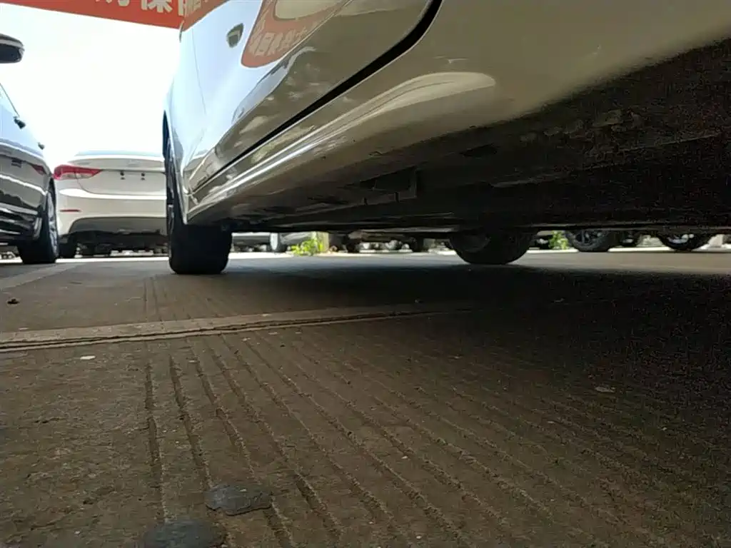 Toyota Levin 2019 185T CVT Sport Edition China VI фото 21