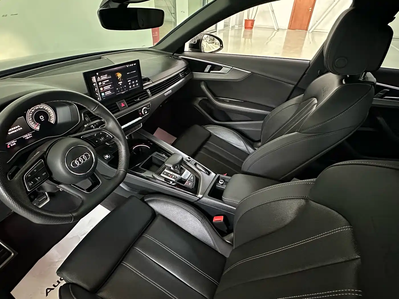 Audi A4L 2023 40 TFSI quattro Luxury Sport фото 6
