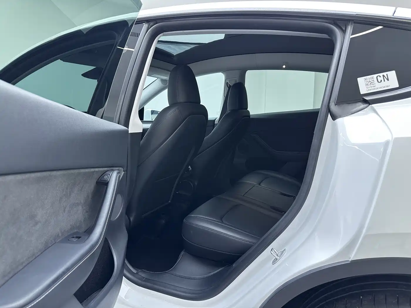 Tesla Model Y 2026 2024 Long Range AWD
