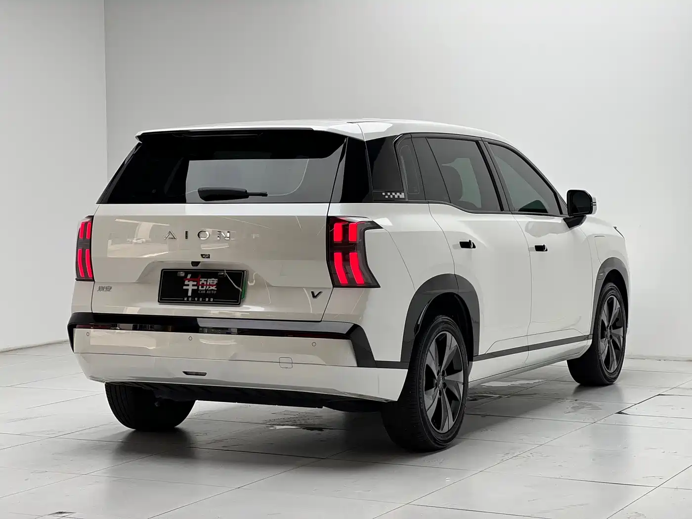 2025 Aion V