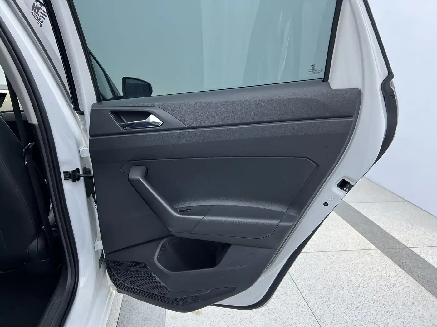 Volkswagen Polo 2021 Plus 1.5L Automatic Colorful Tech Edition фото 16