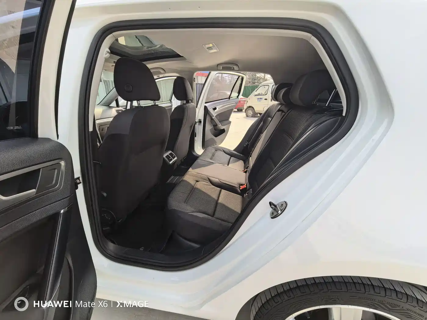 Volkswagen Golf 2015 1.4TSI Automatic Comfort фото 6