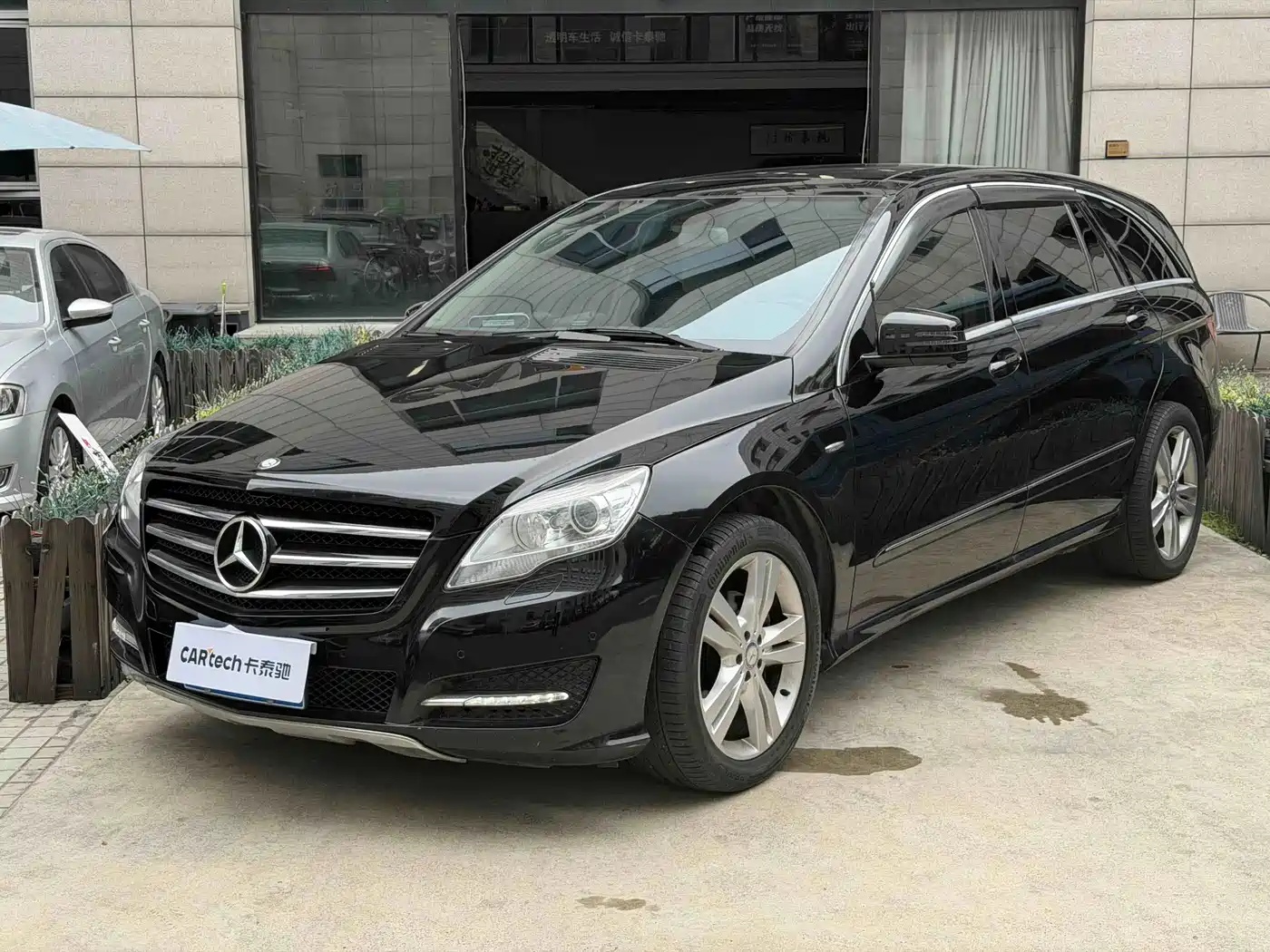 Mercedes-Benz R-Class 2017 — пригон из Китая