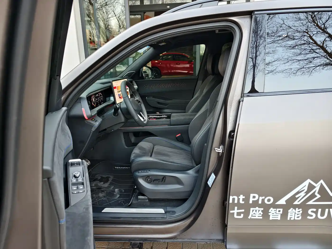 Volkswagen Teramont 2025 Teramont Pro 450TSI 4WD Summit Edition фото 2