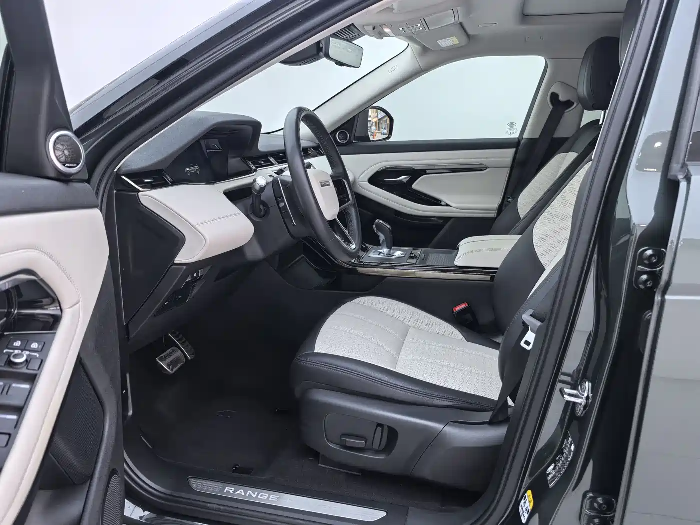 LAND ROVER RANGE ROVER AURORA