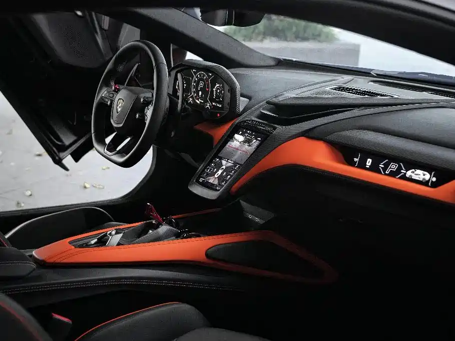 Lamborghini Revuelto 2025 2023 6.5L PHEV Standard