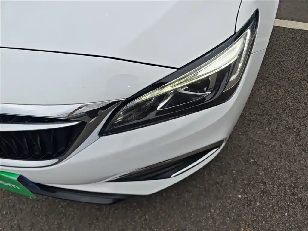 Buick Verano 2018 Sedan 15S Automatic Progressive фото 24