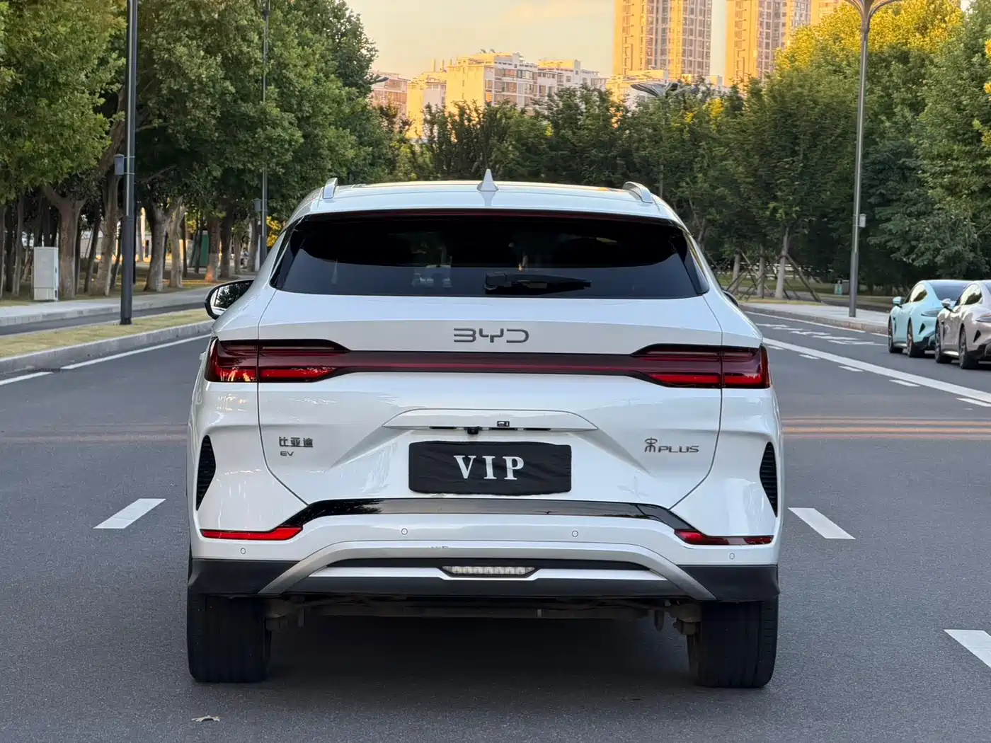 BYD Song PLUS PHEV 2025 2024 Glory Edition EV 520km Luxury