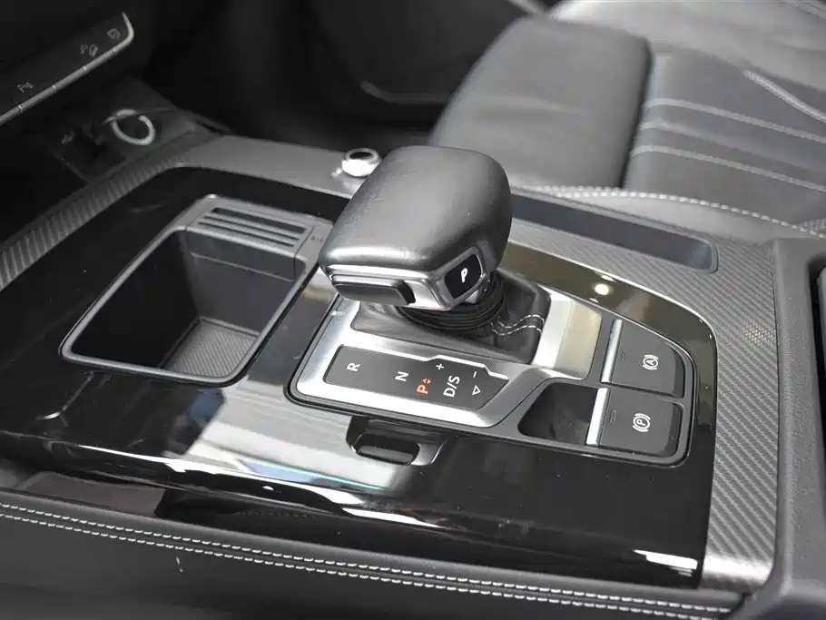 Audi Q5L 2021 40 TFSI Luxury Dynamic фото 14
