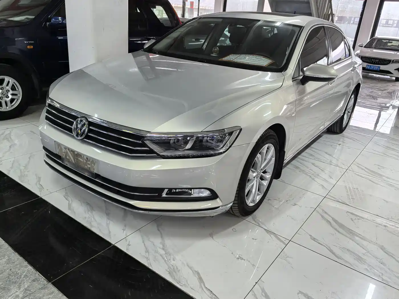 Volkswagen Magotan 2017 330TSI DSG Luxury