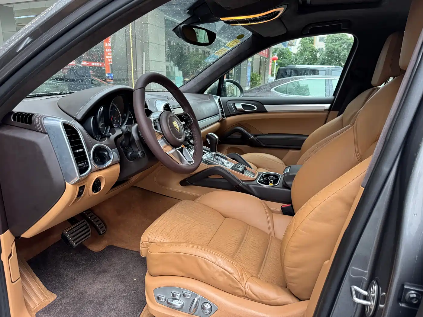 Porsche Cayenne 2011 Cayenne Turbo 4.8T фото 7