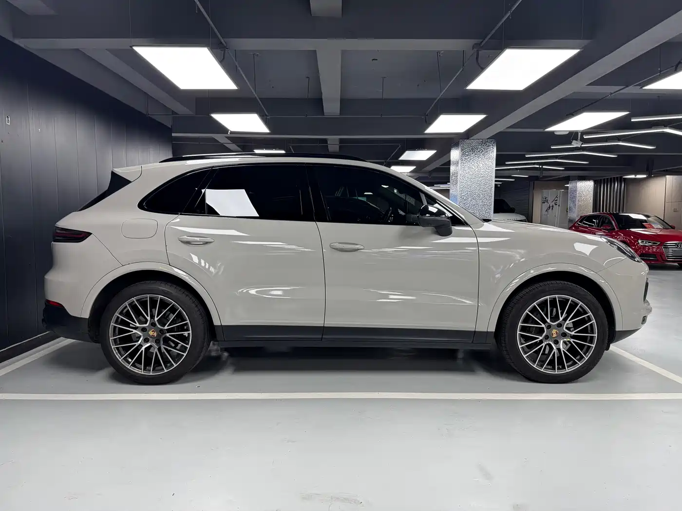 Porsche Cayenne 2018 Cayenne 3.0T фото 4