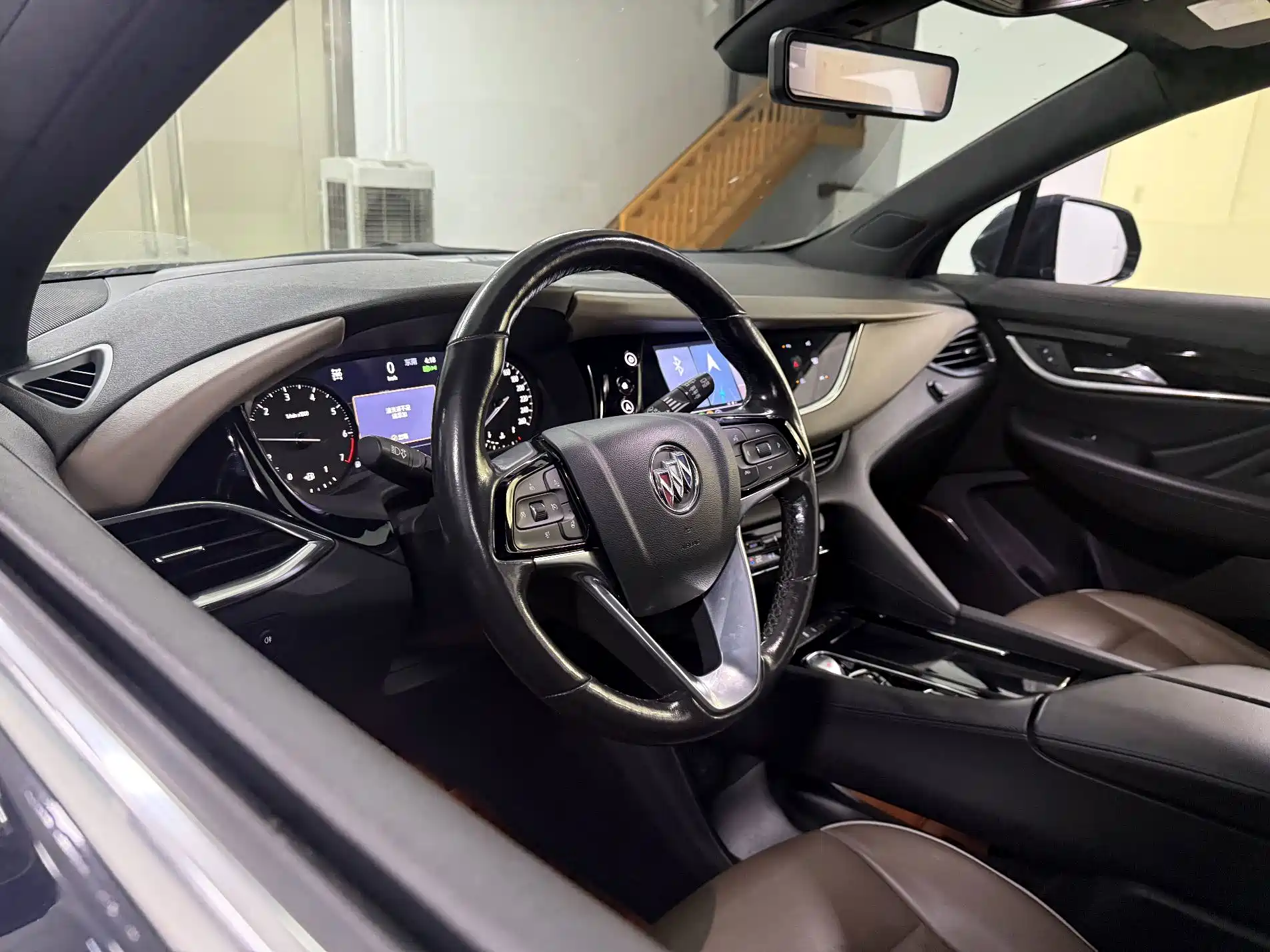 Photo 10 - Buick Enclave