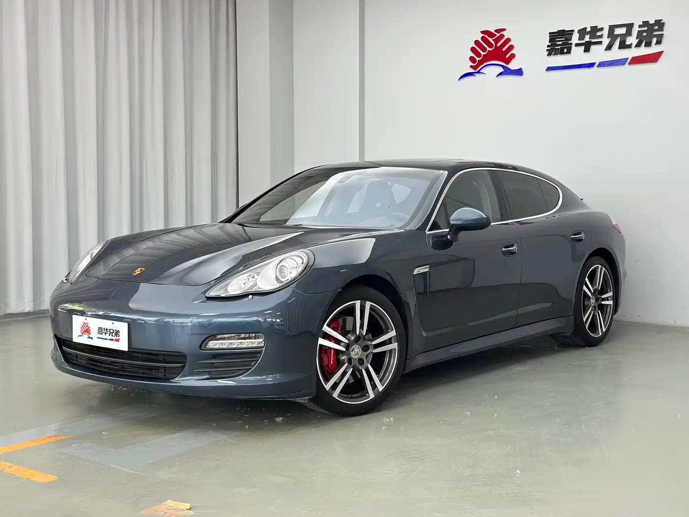 Porsche Panamera 2010 Model Panamera S 4.8L