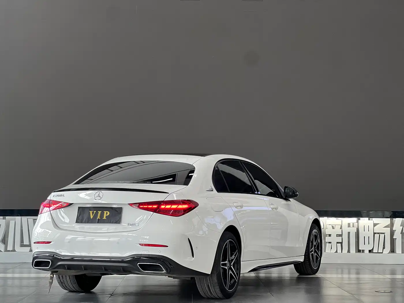 Mercedes-Benz C-Class 2023 C 260 L Night Edition Sport фото 4