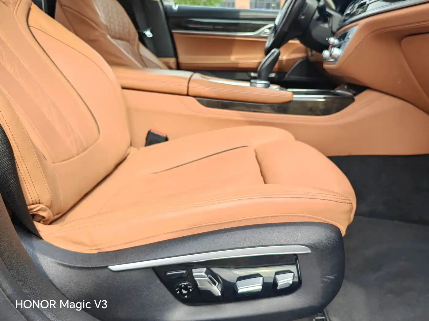 BMW 7 Series 2016 730Li Luxury фото 13